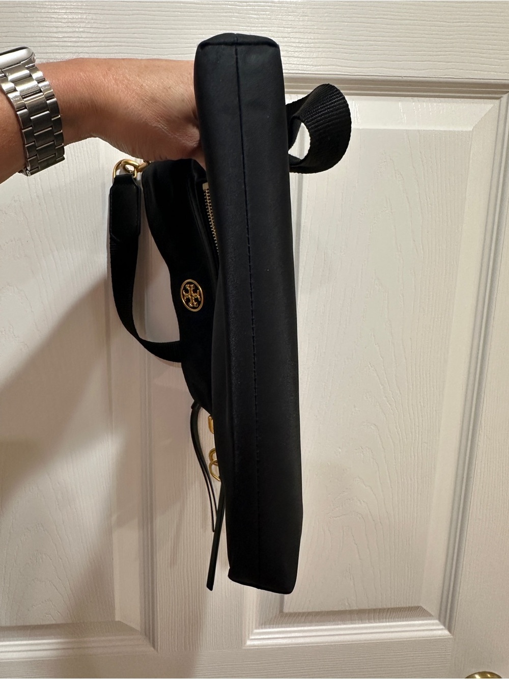 Tory Burch Black Nylon Crossbody Bag Gold Logo - Picture 5 of 5